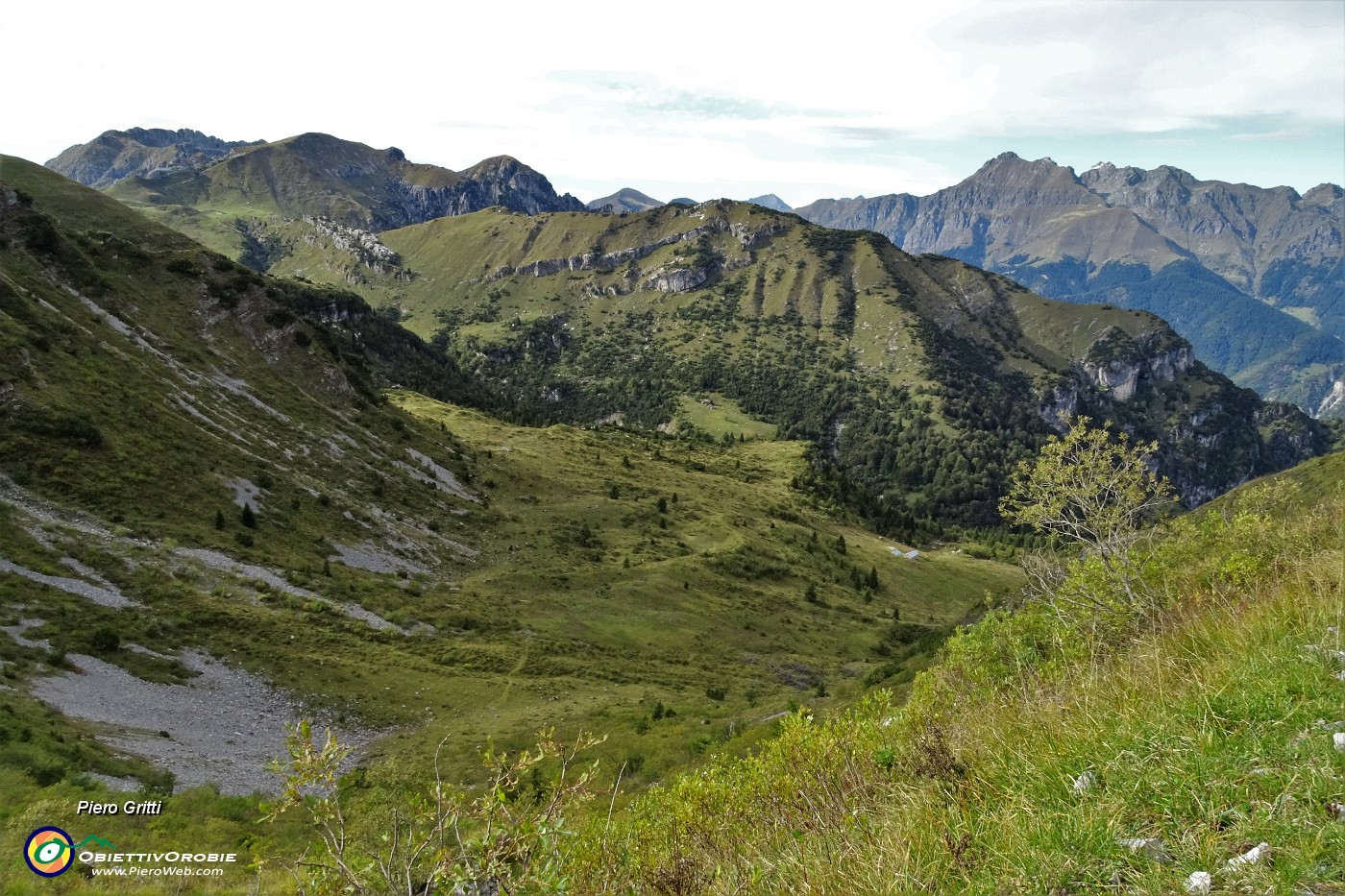 54 Vista sulla Valle d'Ancogno.JPG